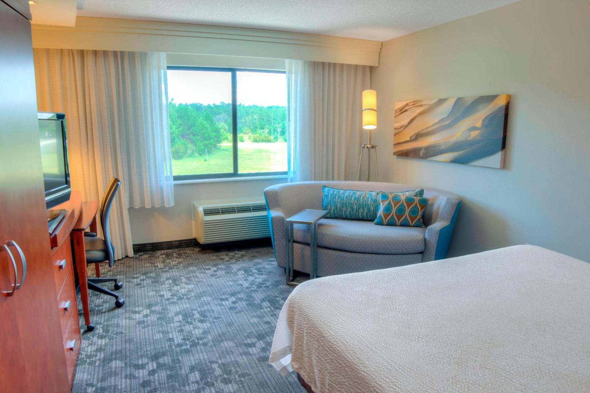 คอร์ตยาร์ด โมบิล ดาฟเน/อีสเทิร์นชอร์ Hotel สแปนิชฟอร์ท ภายนอก รูปภาพ